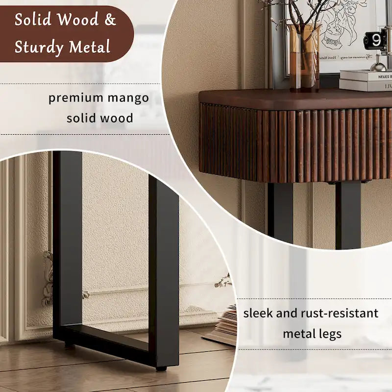 Console d'entrée moderne en bois massif avec motif cannelé et rangement
