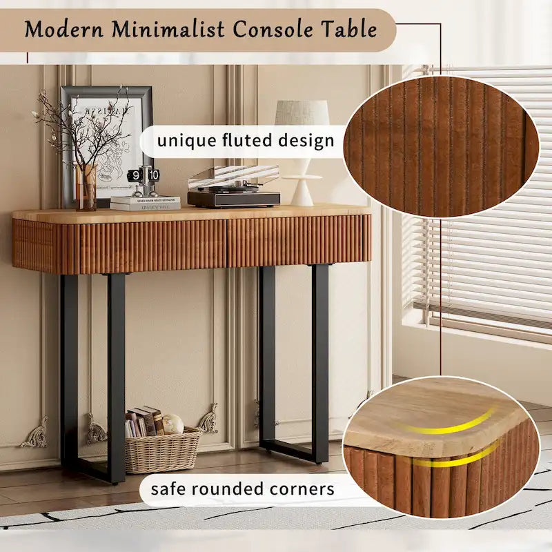 Console d'entrée moderne en bois massif avec motif cannelé et rangement